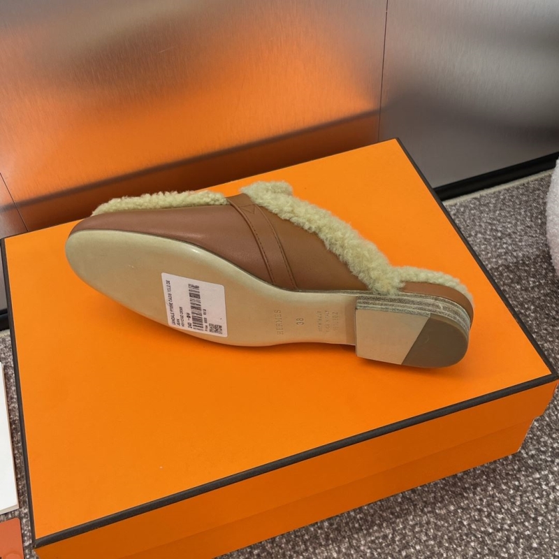 Hermes Slippers